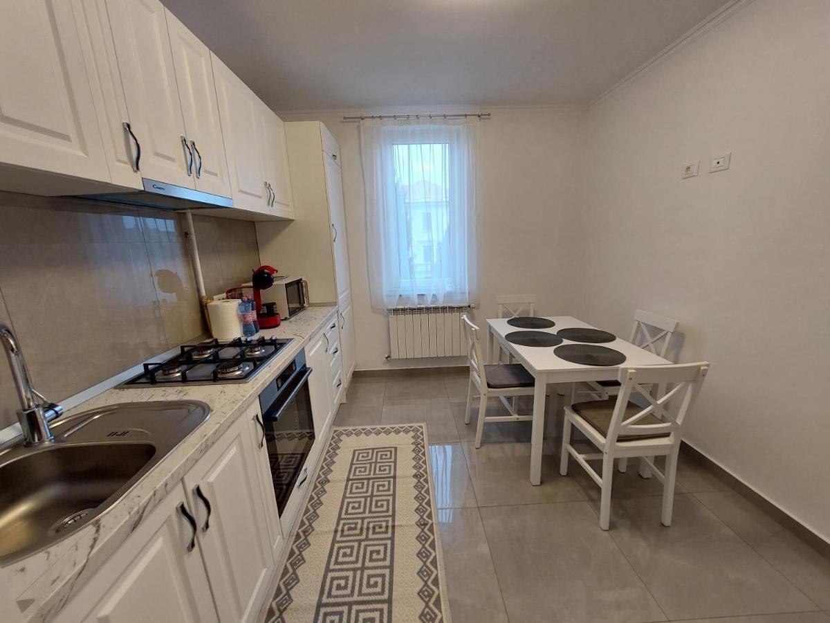 Trandafirului Residence Central سوتْشافا المظهر الخارجي الصورة